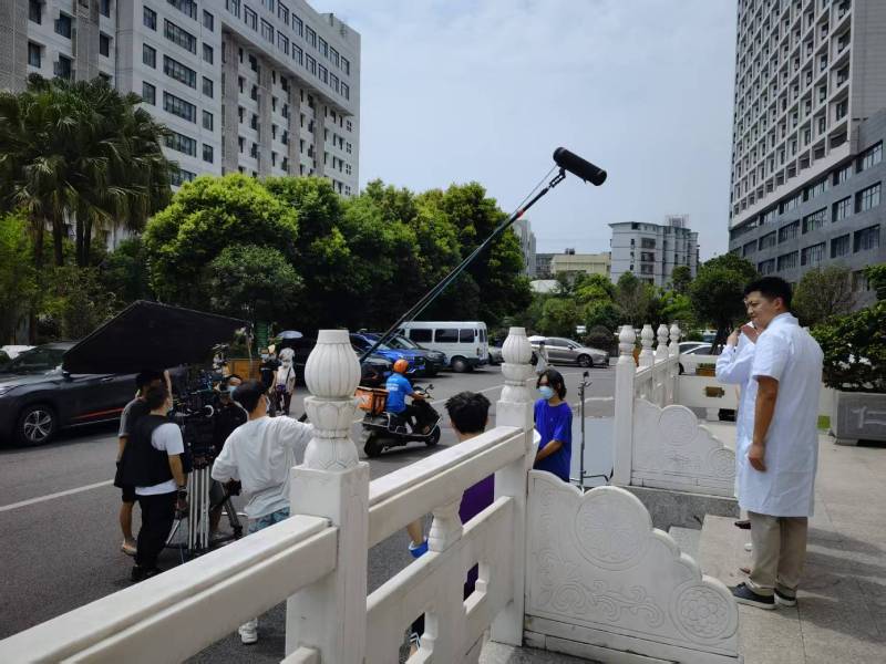 包头广告片拍摄公司低成本实现高规格制作的诀窍